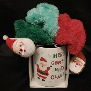 HER Accessories NWT Here Comes Santa Claus Mug and Scrunchies Set